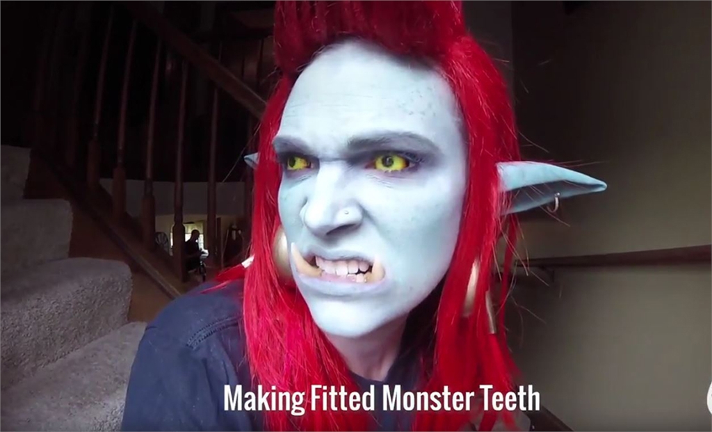 diy-custom-cosplay-teeth